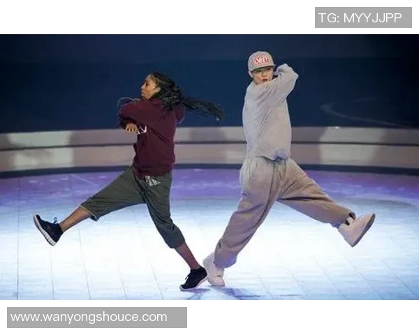 北京街舞队在世界街舞大赛中的个人能力表现全面点评与分析 北京街舞队在世界街舞大赛中的个人能力表现全面点评与分析