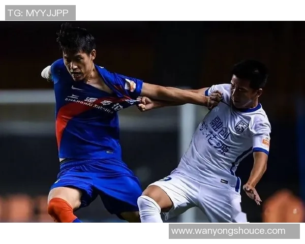 成都网球队以81分领跑冠军赛积分榜展现强大实力与竞争优势