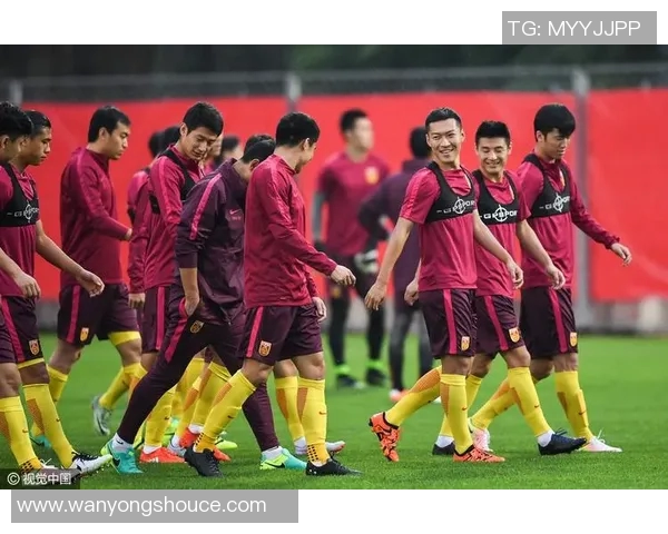 深圳足球队的默契配合揭秘与战术解析带你领略足球魅力